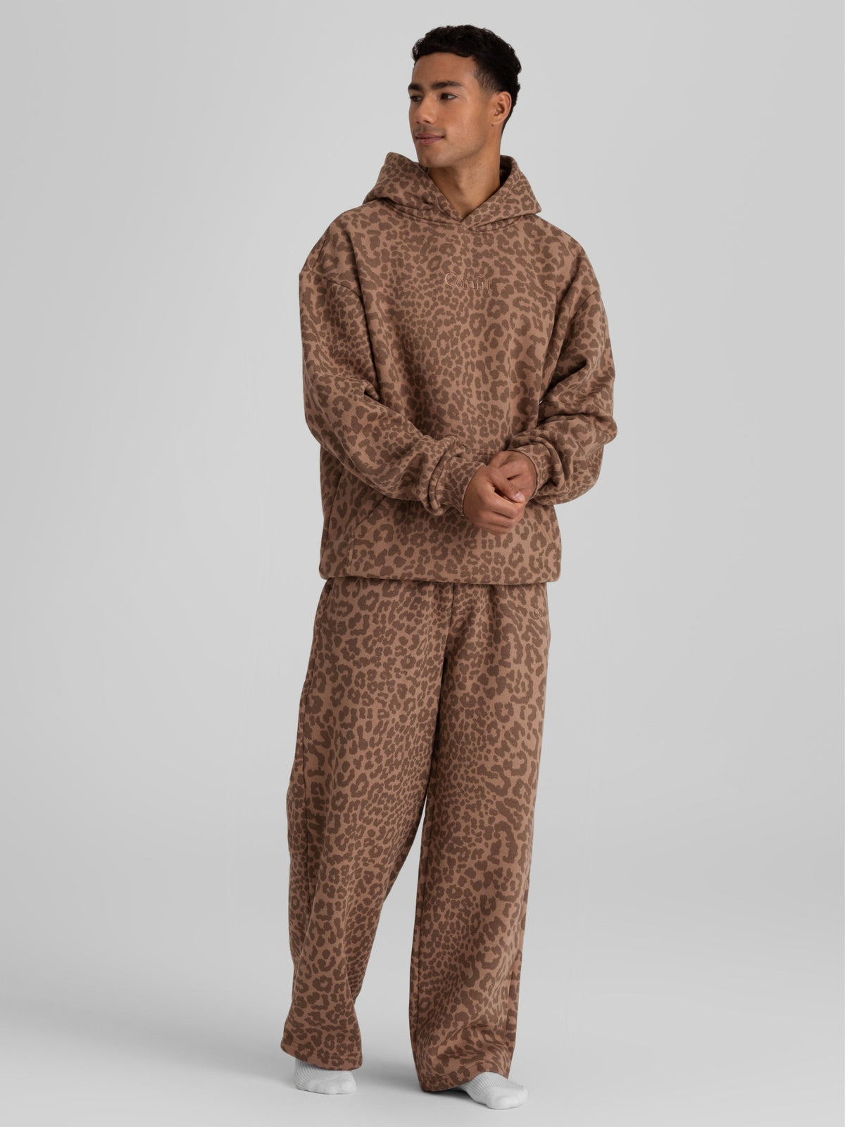 Signature Straight Leg Sweatpants