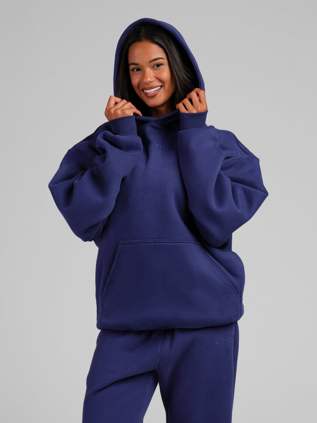 Signature Hoodie – Mega
