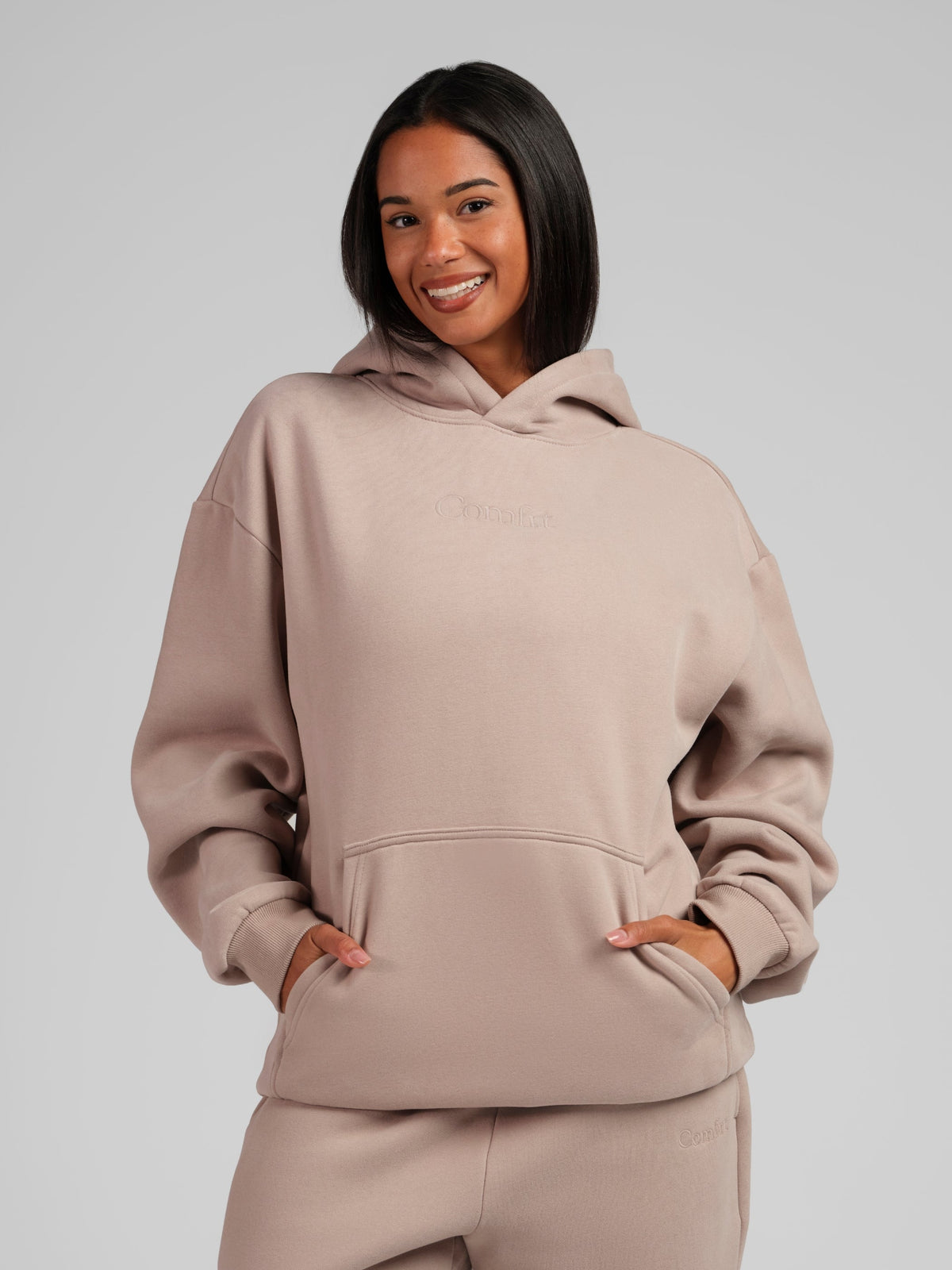 Signature Hoodie – Mega